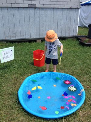 Here is an example of a kiddie pool fishing pond that we played with at the Warren County Fair.