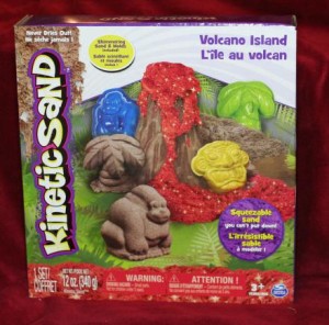 Spin Master Kinetic Sand Volcano Island