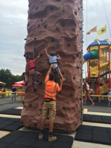 Diggerland Rock Wall