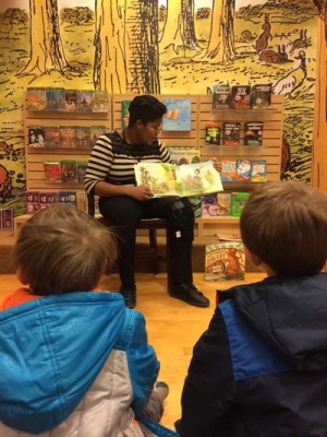 Story Time at Barnes and Noble